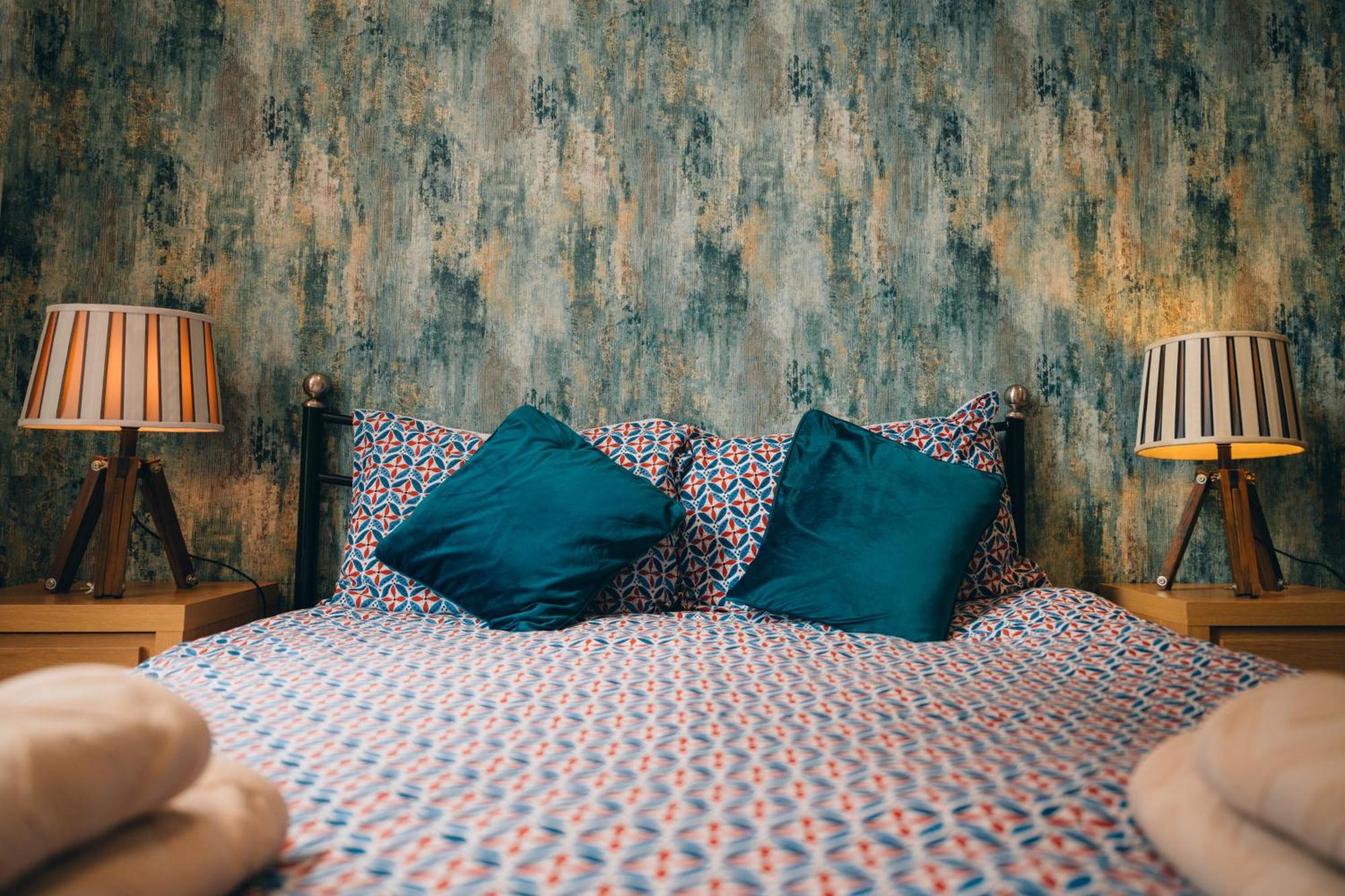 Modern In Centre, Guild Street, Free Wifi Apartment *